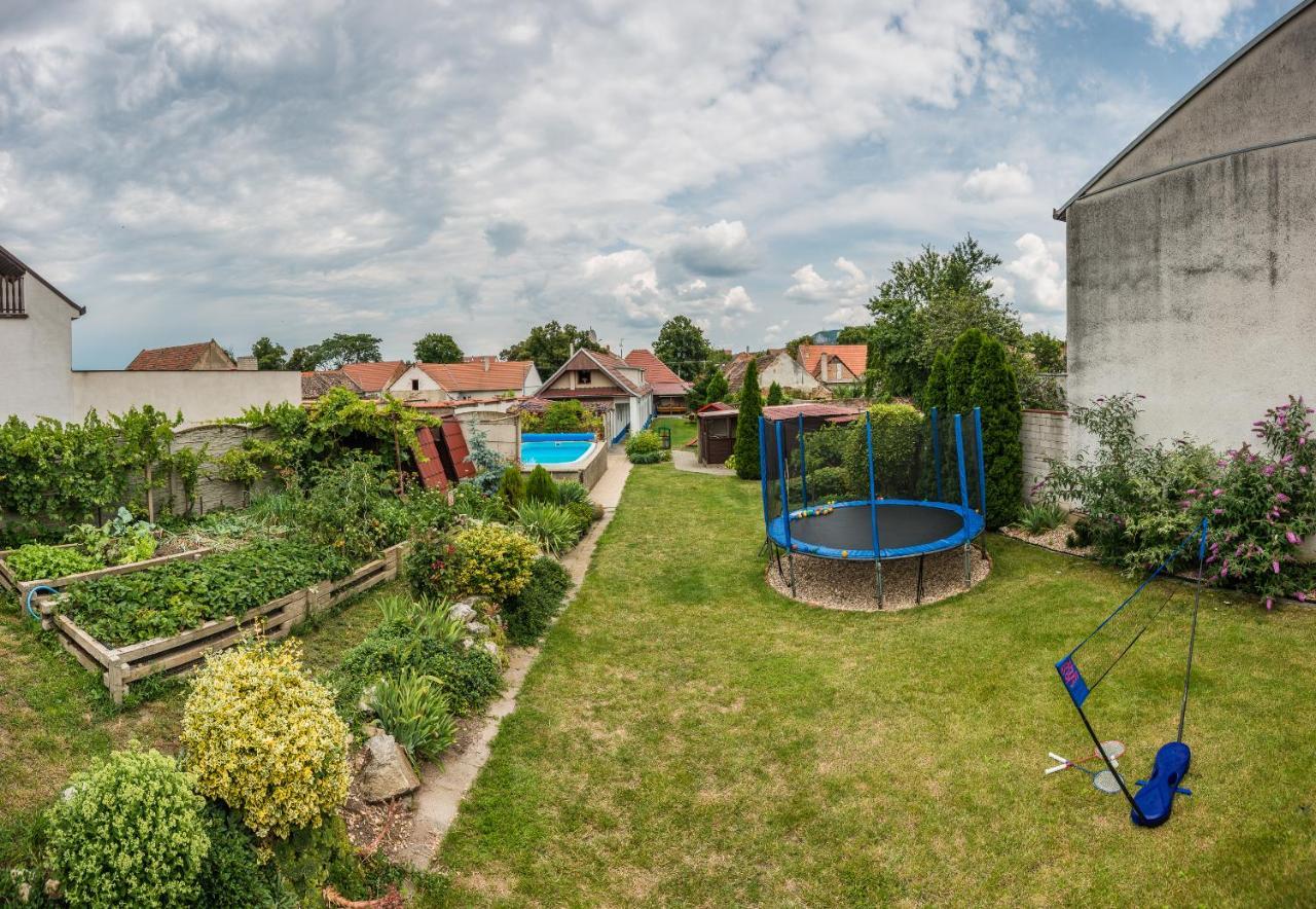 Holiday home Malovany Dvur Dolni Dunajovice